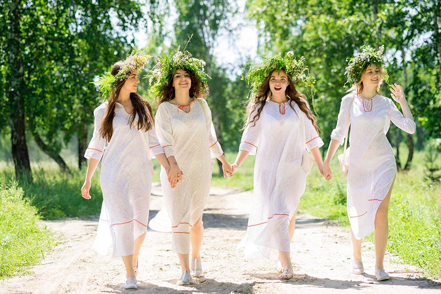 Slavic girls in Bareilly